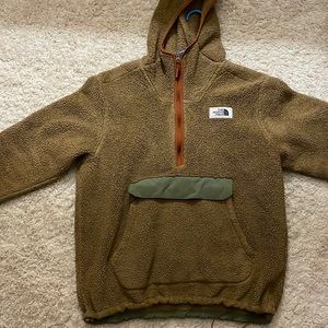 The north face pullover fleece with front zipper pocket